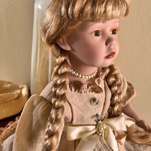 Morning International Doll Crafter Limited Edition Porcelain Hanna Doll